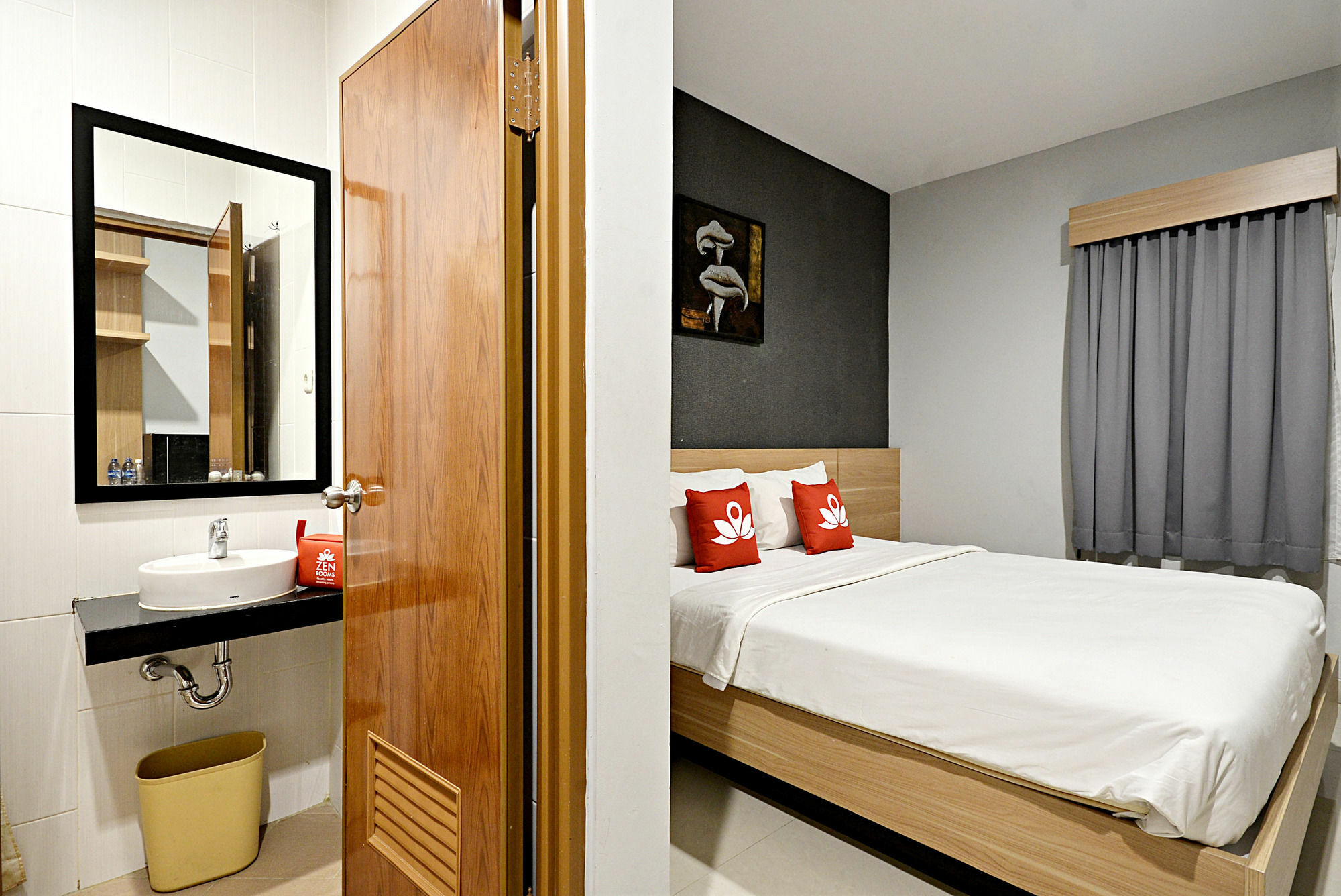 Zen Rooms Cipete Safin Inn Cilandak エクステリア 写真